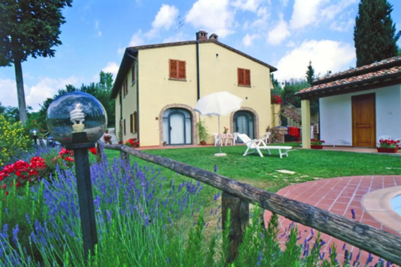 Apartment Agriturismo Il Pino - Appartamento Ginepro Gambassi Terme