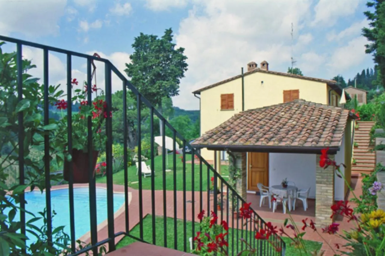 Agriturismo Il Pino - Appartamento Ginepro Gambassi Terme Italy