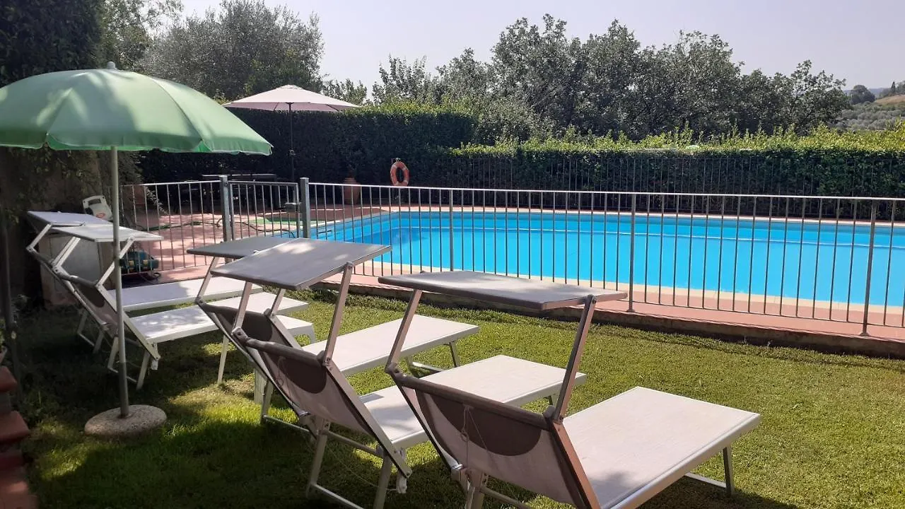 Apartment Agriturismo Il Pino - Appartamento Ginepro Gambassi Terme Italy